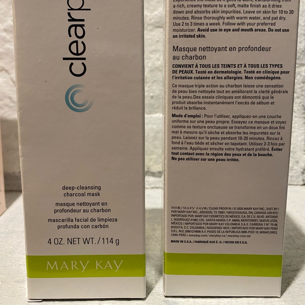 COPY - MK Clear Proof Deep-Cleansing Charcoal Maak